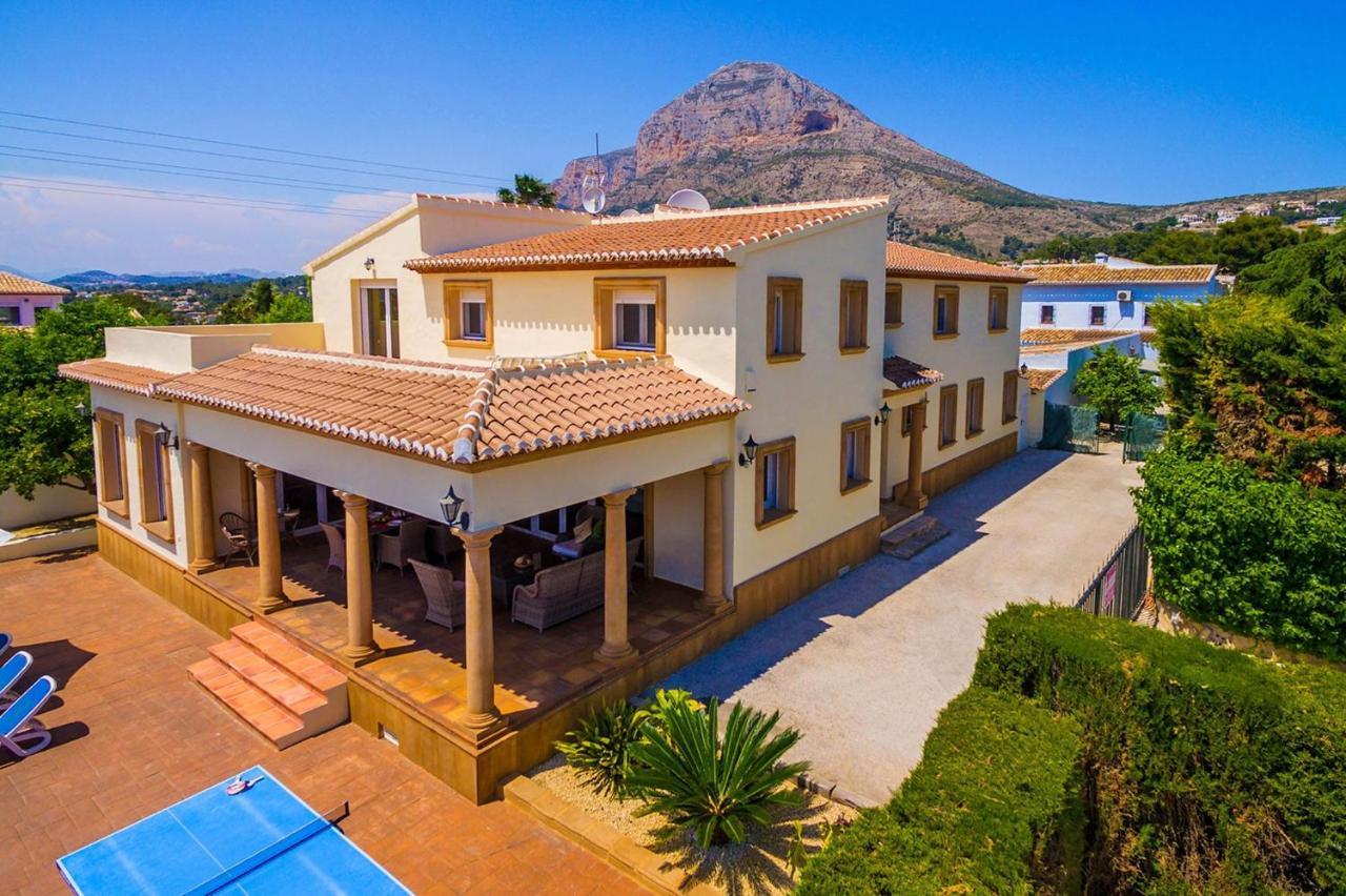 Villa Alvaro By Villa Plus خافييا المظهر الخارجي الصورة